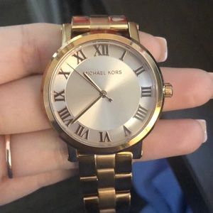 🔥 MICHAEL KORS ROSE GOLD WATCH 🔥